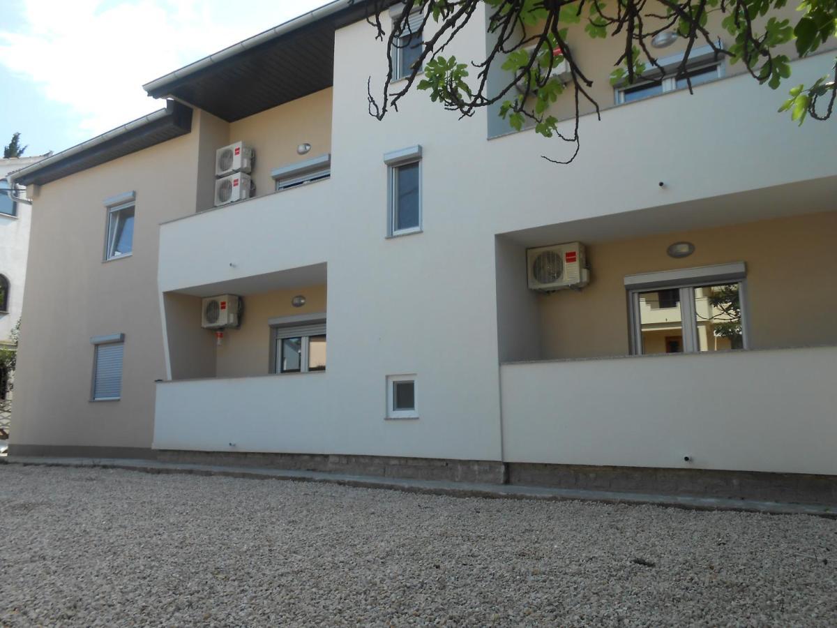Dva Dukata Biograd Na Moru Exterior foto
